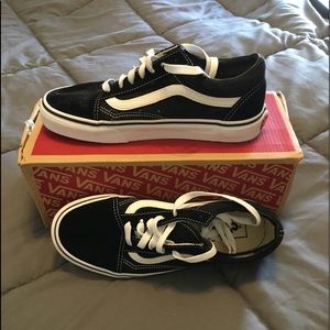 Vans Old Skool Sneakers ***Brand New In Box***